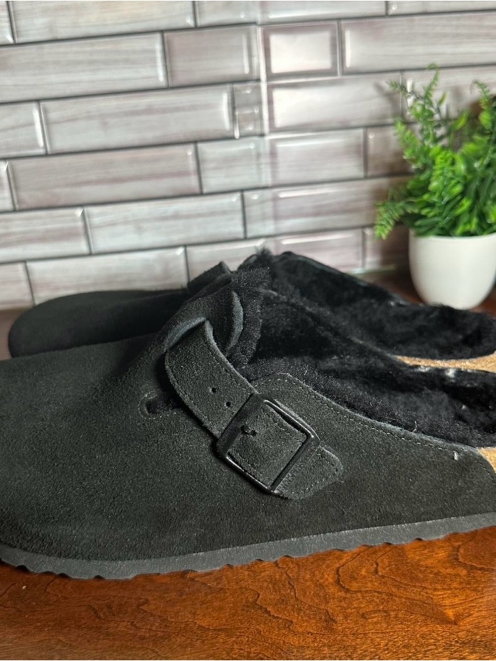 Birkenstock men’s Black Suede Shearling Boston Clog Mules size 12 - Picture 3 of 6